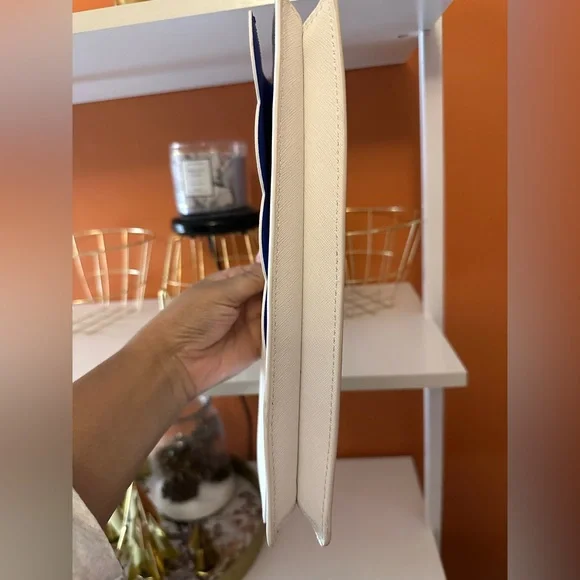 KATE SPADE Lily Ave Kiki White Clutch (NWOT) - Picture 12 of 14